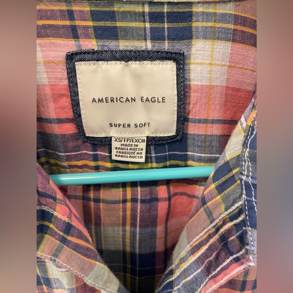 American Eagle Super Soft Plaid Button Up. Size Xs. - Picture 2 of 4